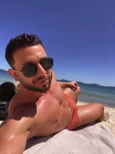 Chico busca chica en Pontevedra: 