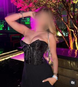 Chica busca chico en Sevilla: 