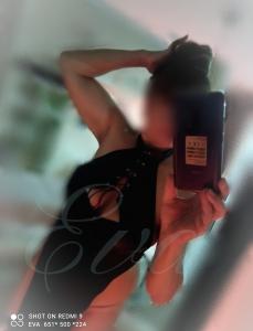 Chica busca chico en Sevilla: 