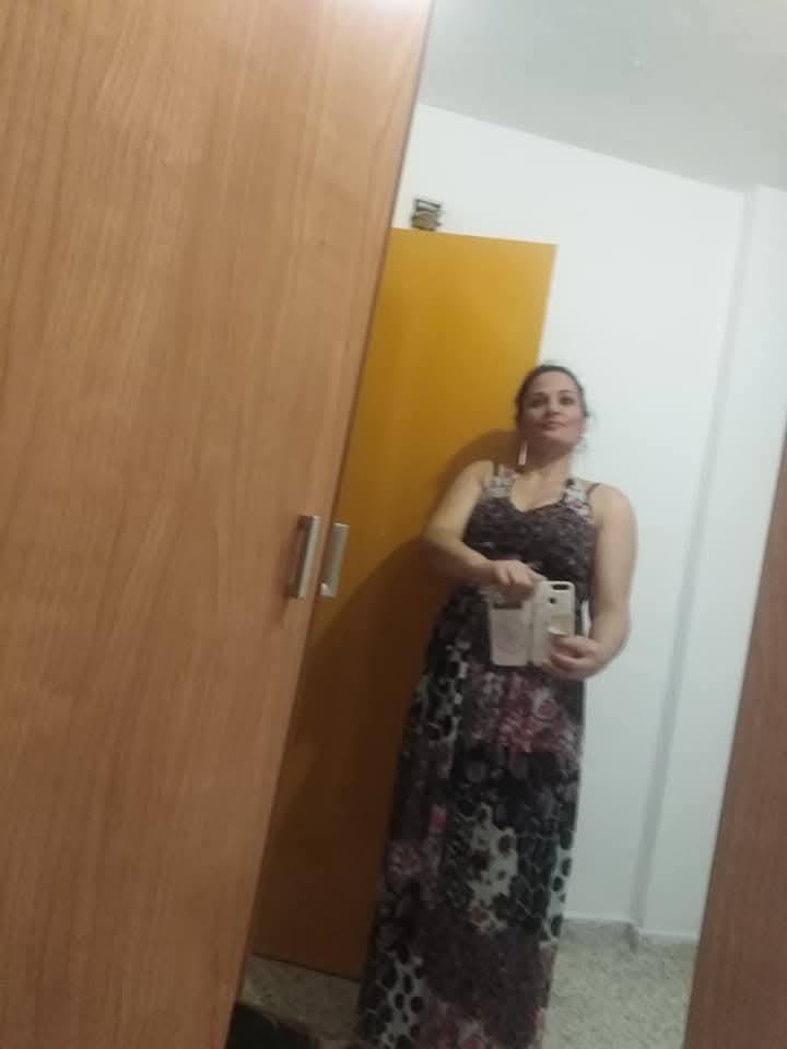 Chica busca chico en Sevilla: 