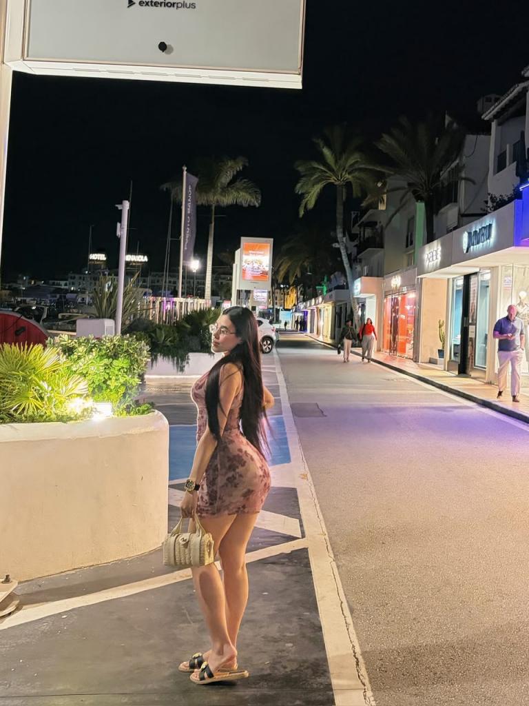 Chica busca chico en Murcia: 