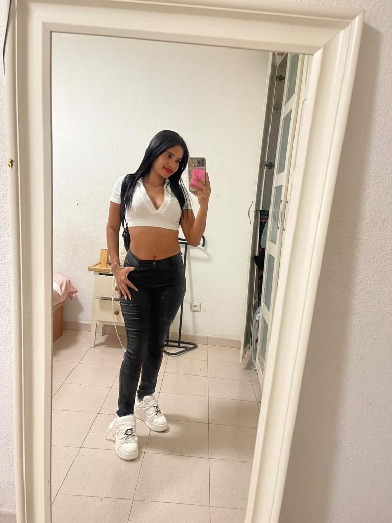 Chica busca chico en Barcelona: 