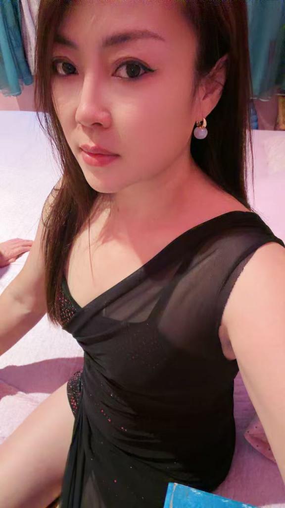 610109440: Chica busca chico en Madrid