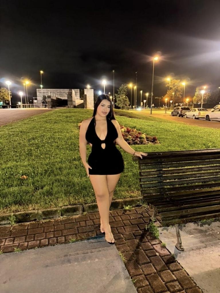 613213386: Chica busca chico en Pontevedra