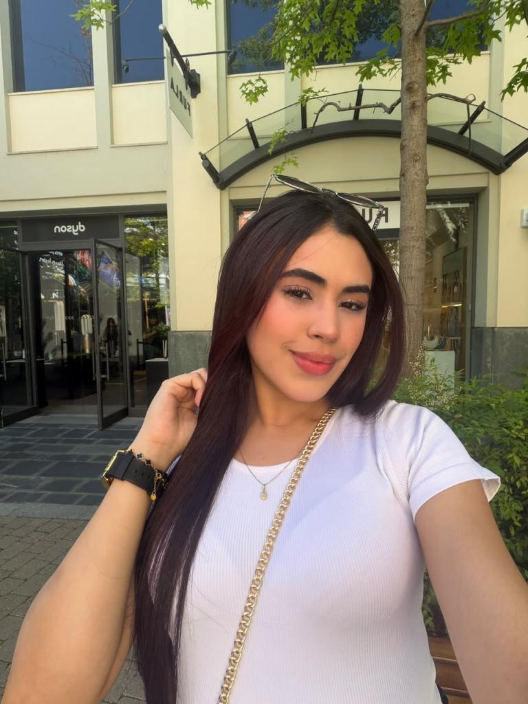 672515217: Chica busca chico en Murcia