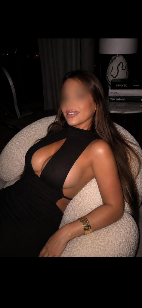 Chica busca chico en Barcelona: 