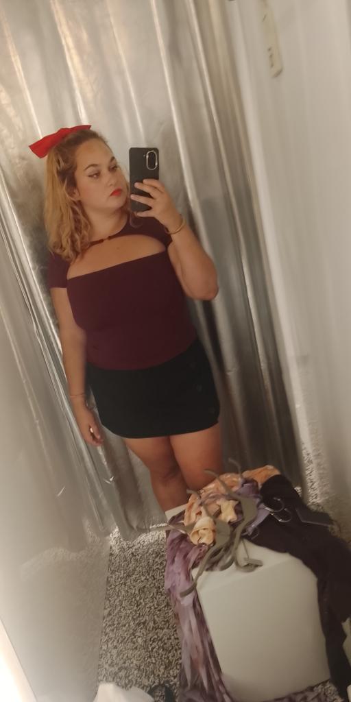 642538165: Chica busca chico en Murcia