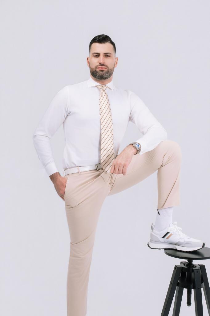 610061298: Chico busca chica en Barcelona