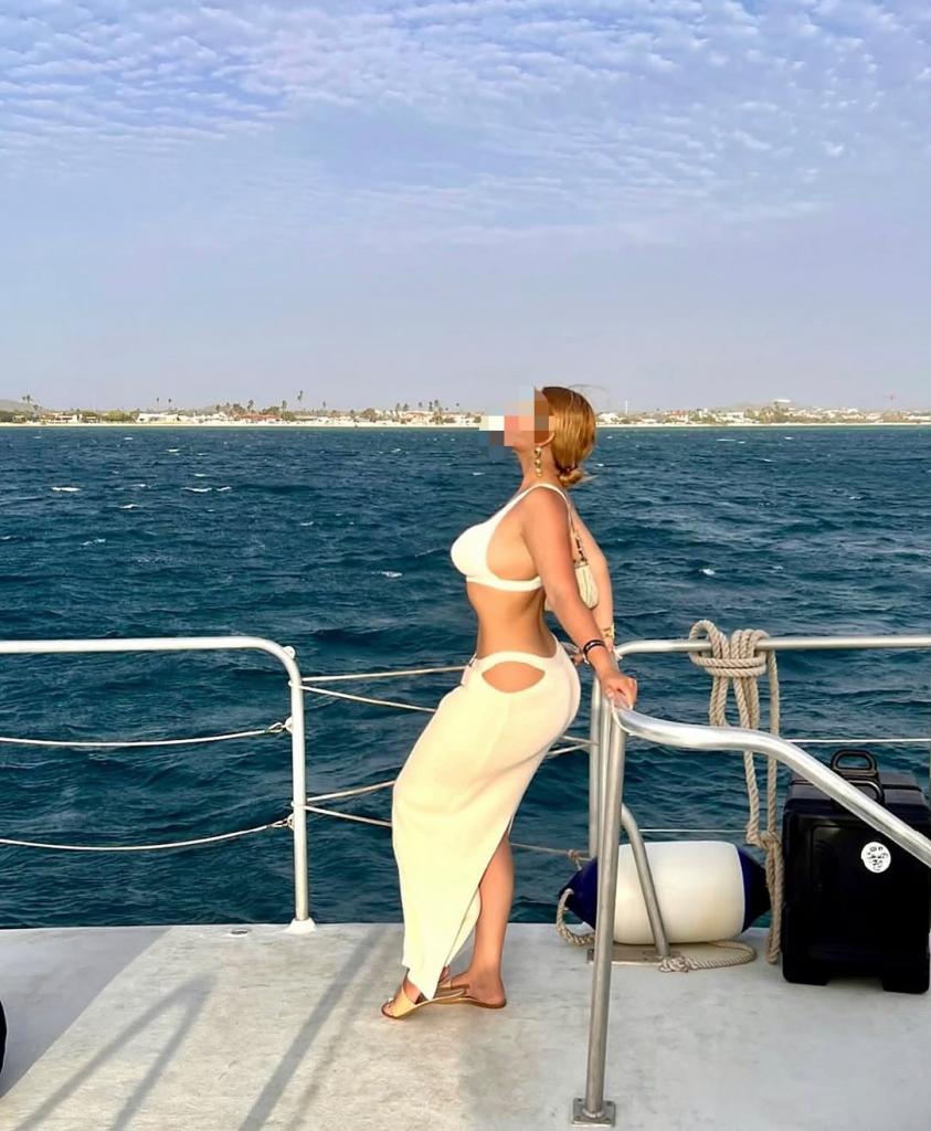 643912269: Chica busca chico en Murcia