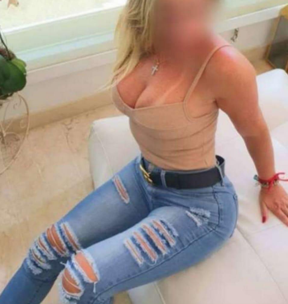 Chica busca chico en Sevilla: 