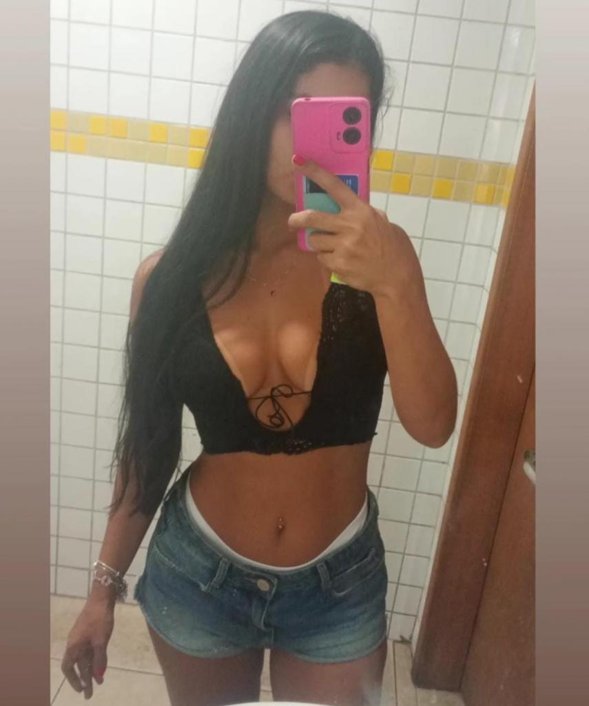 624970813: Chica busca chico en Cádiz