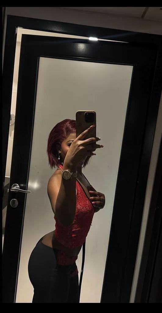 643590796: Chica busca chico en Madrid
