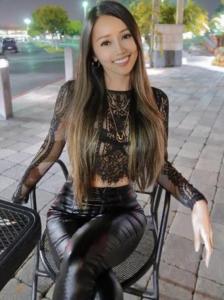 688163008: Chica busca chico en Madrid