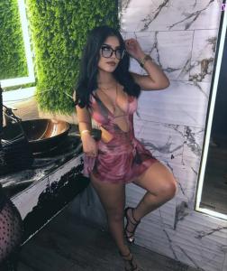 645496683: Chica busca chico en Menorca