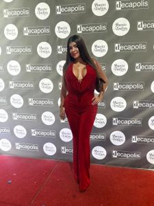667098476: Chica busca chico en Las Palmas
