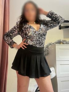 641961596: Chica busca chico en Sevilla