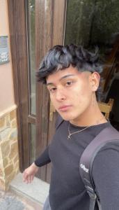 643434465: Chico busca chica en Cuenca