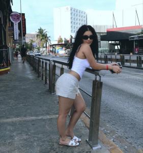 645496683: Chica busca chico en Menorca