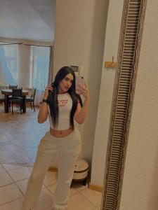 672515217: Chica busca chico en Murcia