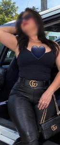 631395779: Chica busca chico en Lugo