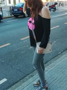 631481242: Chica busca chico en Ceuta