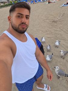 642381532: Chico busca chica en Sevilla
