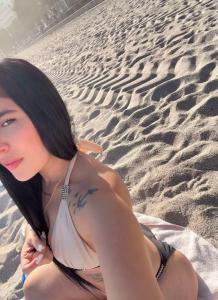 611329806: Chica busca chico en La Coruña