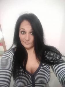 627174249: Chica busca chico en Sevilla