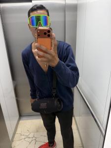 621099363: Chico busca chica en Valencia