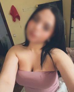 654100343: Chica busca chico en Barcelona