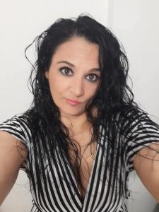 627174249: Chica busca chico en Sevilla