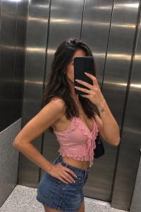 613572910: Chica busca chico en Málaga