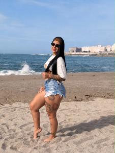 611329806: Chica busca chico en La Coruña