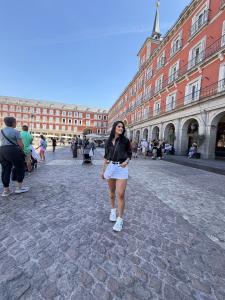 613828957: Chica busca chico en Málaga