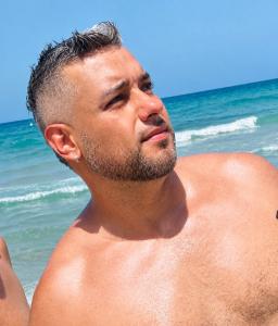 673844336: Chico busca chica en Murcia