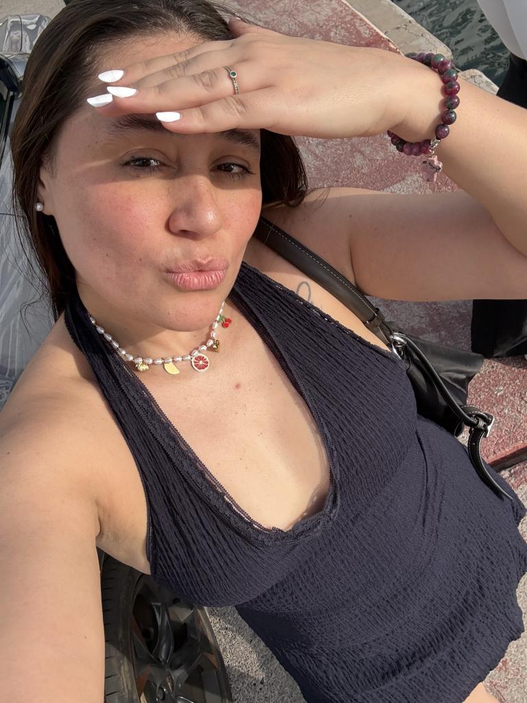 Chica busca chico en Almería: 