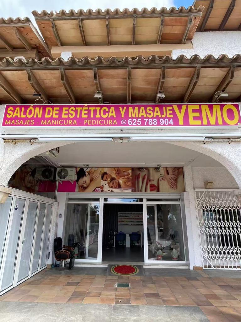 Chica busca chico en Mallorca: 