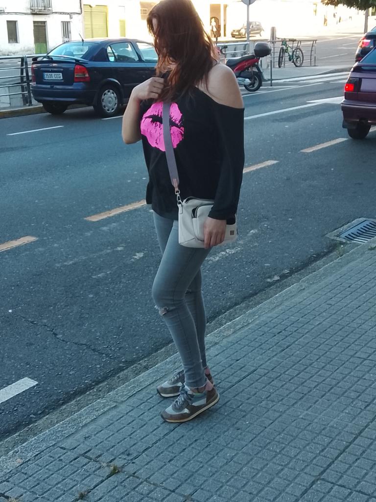 Chica busca chico en Ceuta: 