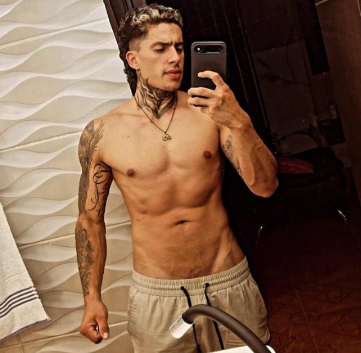 637932758: Chico busca chica en Madrid