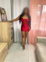 617538861: Chica busca chico en Sevilla