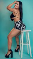 691386949: Chica busca chico en Madrid