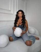 677146595: Chica busca chico en Albacete