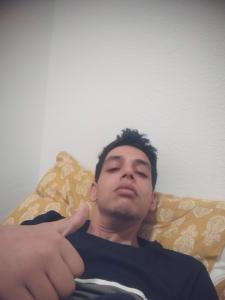 Chico busca chica en Málaga: 