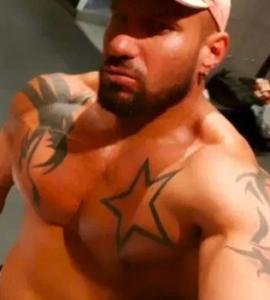 610059752: Chico busca chica en Madrid