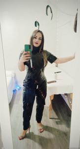 Chica busca chico en Madrid: 