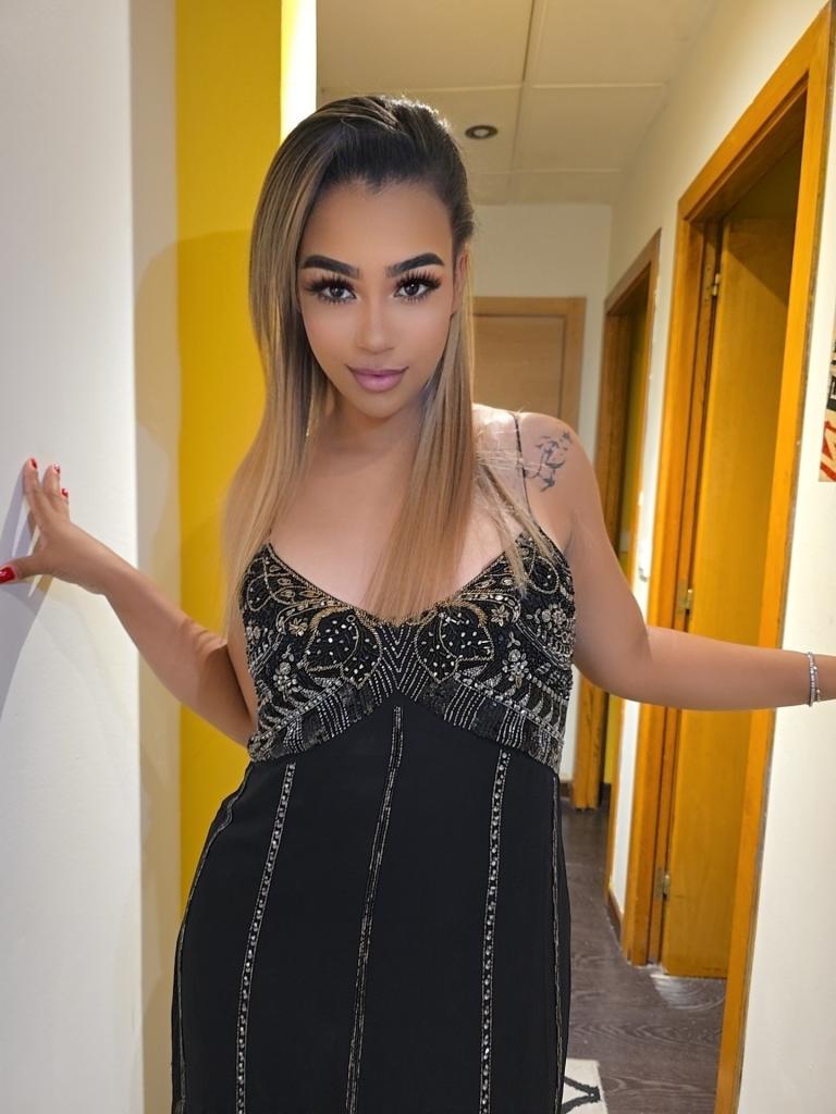 986419963: Chica busca chico en Pontevedra