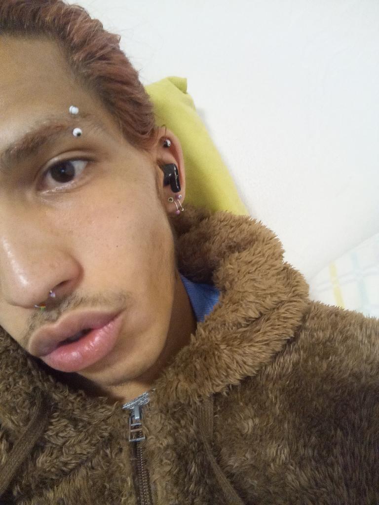 Chico busca chica en Málaga: 