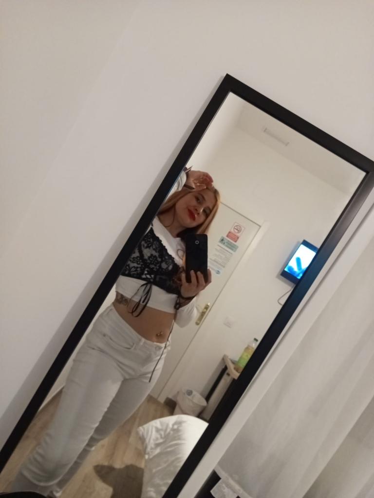 Chica busca chico en Alicante: 