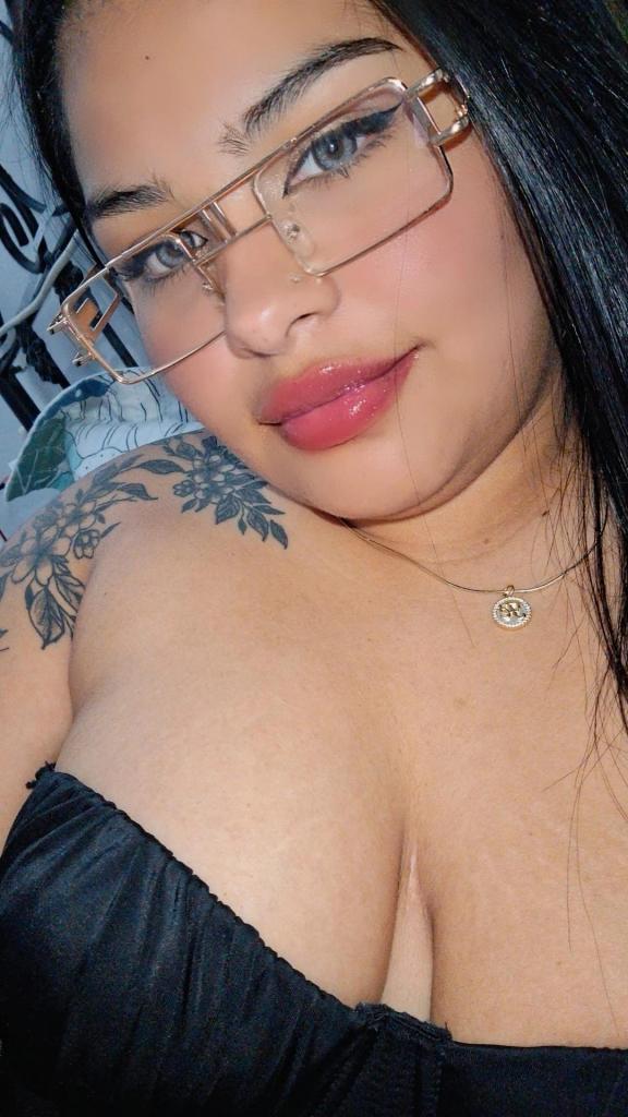 Chica busca chico en Granada: 