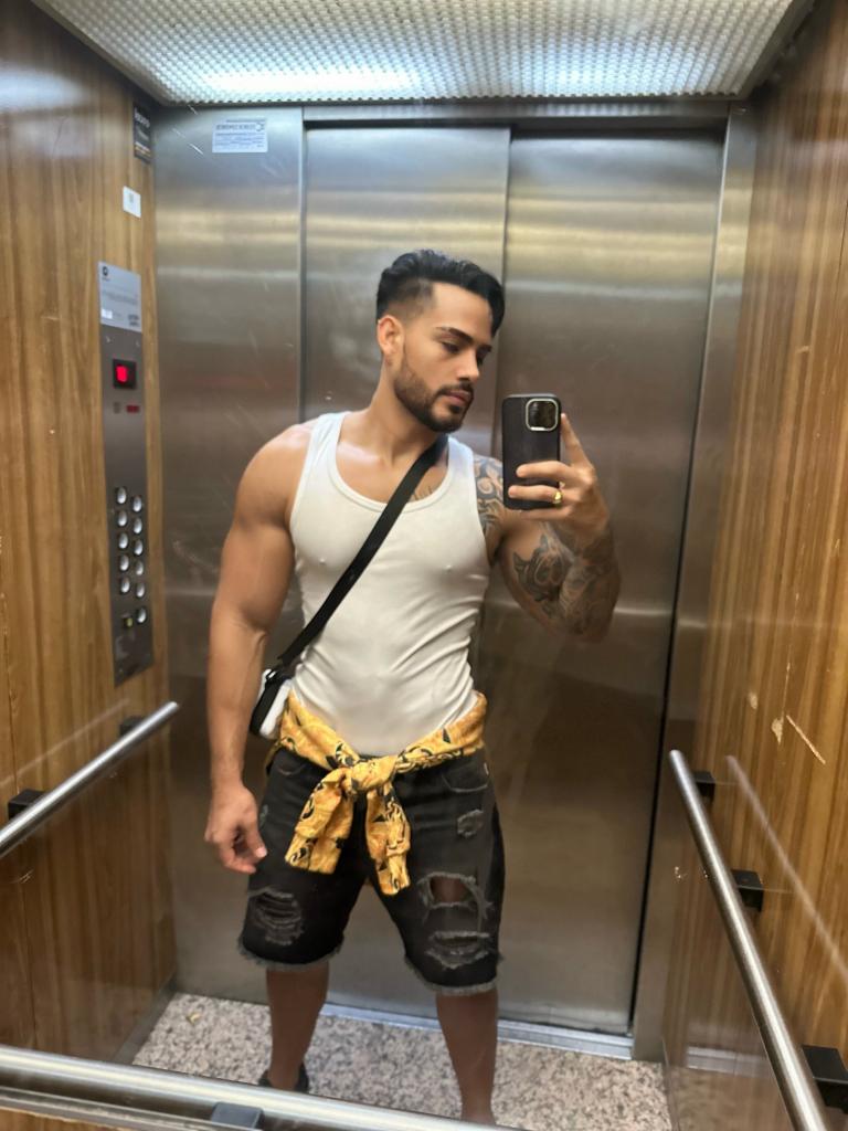 Chico busca chica en Mallorca: 